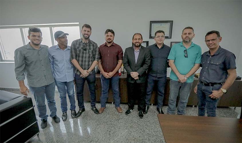 Vereadores agradecem empenho de Laerte Gomes no inicio das obras do esgotamento sanitário de Ji-Paraná