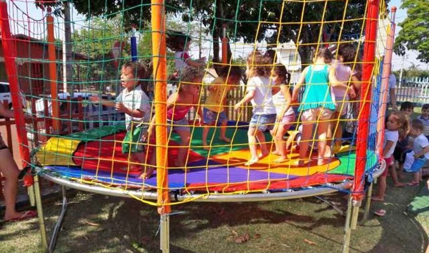 Semes programa festa para o Dia das Crianças