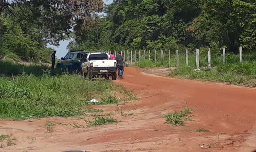 Corpo de apenado de 37 anos é encontrado em Chupinguaia com sinais de violência; vítima teria sido “desovada”