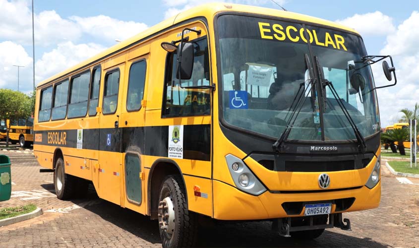 Prefeitura inicia translado de ônibus  que transportarão alunos zona rural