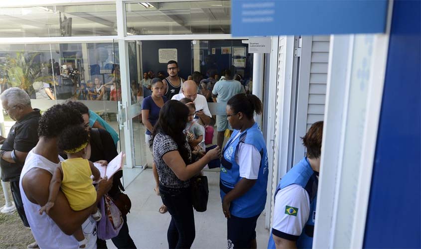 Gripe se aproxima da covid-19 como principal causadora de SRAG