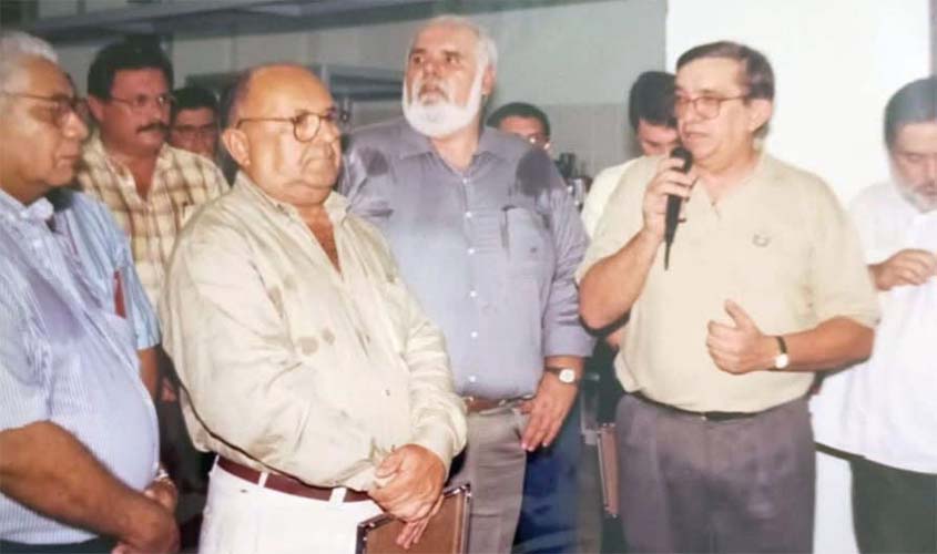 Morre Hélio Fonseca , anuncia Grupo Saudosismo PVH