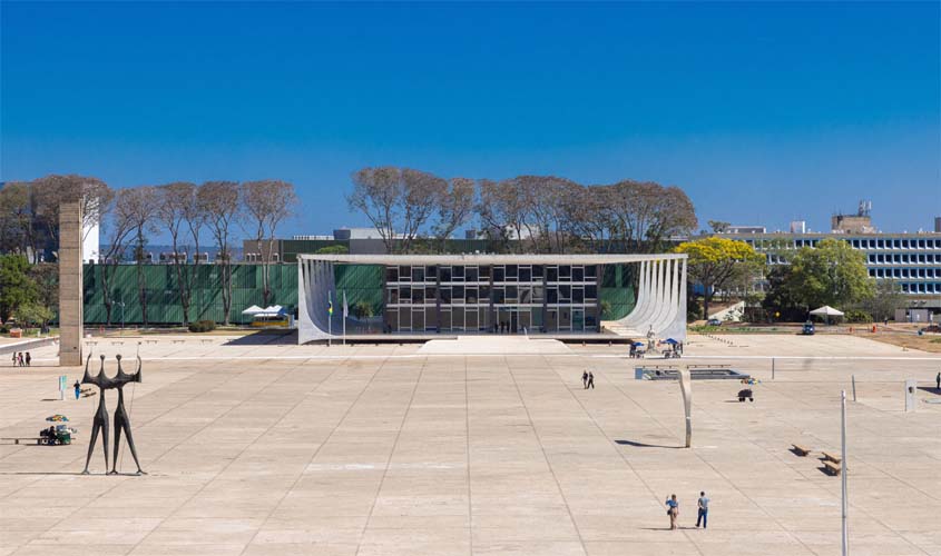 STF julga mudança de juros em ações de desapropriação