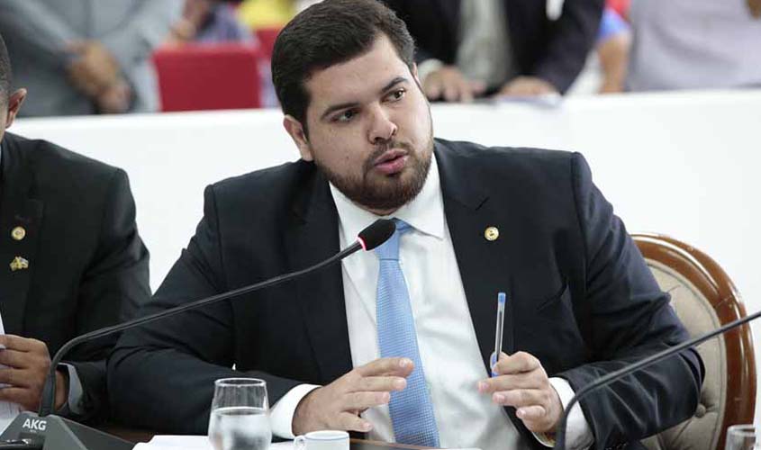 Jean Oliveira vive  'inferno astral' político e jurídico e estará inelegível em 26