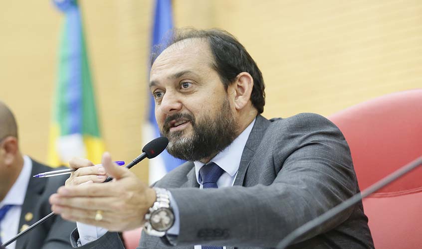 Governador sanciona projeto do presidente Laerte Gomes que proíbe corte de energia sem notificação