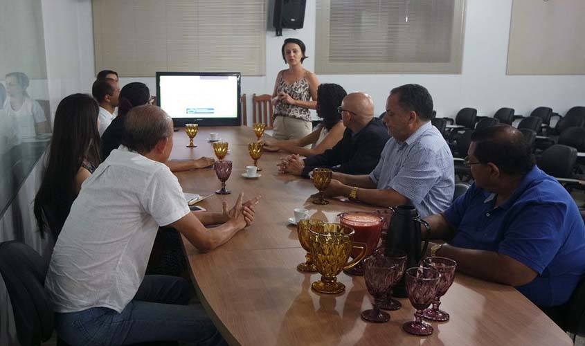 Projeto pretende reduzir a evasão escolar e criar oportunidades de emprego aos alunos do Ceeja