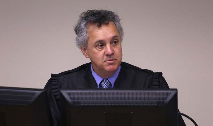 Relator no TRF4 condena Lula a 17 anos de prisão em caso do sítio