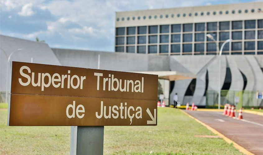 Pai impedido de visitar filho na prisão desde 2012 poderá retomar visitas