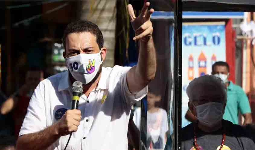 Boulos testa positivo para Covid e debate final na Globo é cancelado