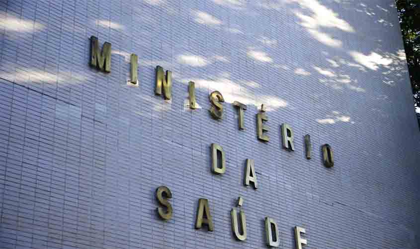 Ministério da Saúde divulga informações sobre o combate à covid-19