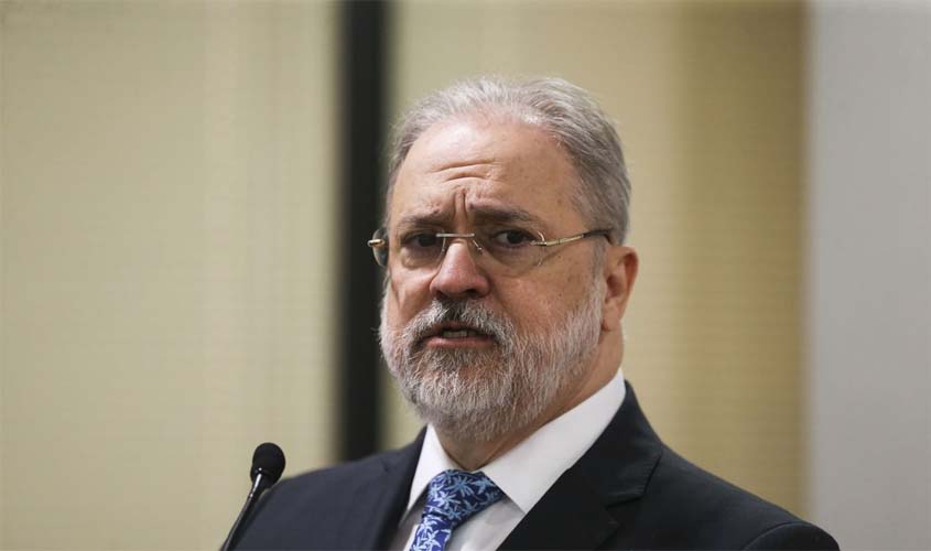 PGR pede que STF suspenda parte de indulto natalino