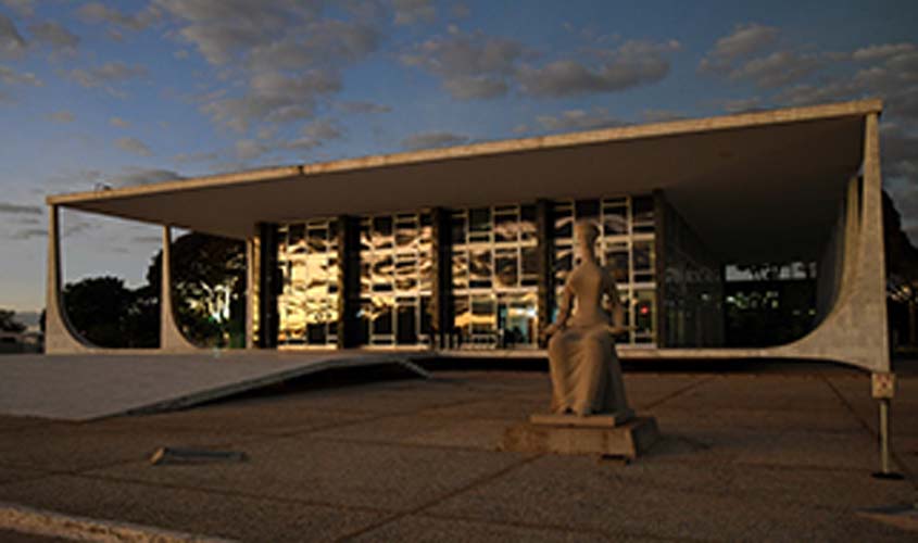 Servidor estadual e municipal responsável por pessoa com deficiência tem direito a jornada reduzida