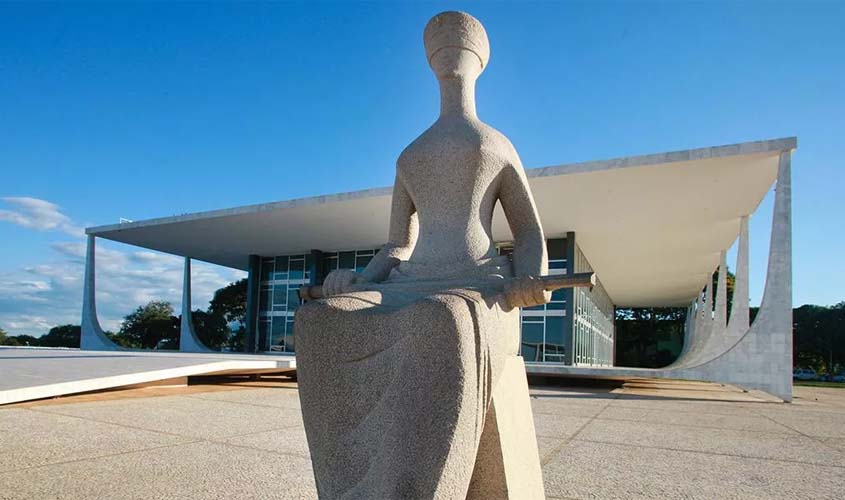 Três Poderes voltando a suas caixinhas