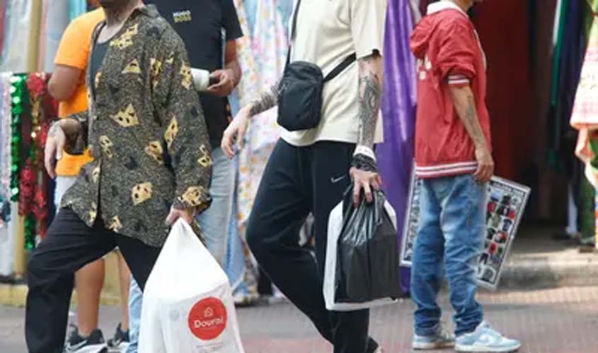 O presente não coube? Saiba seus direitos na hora de trocar