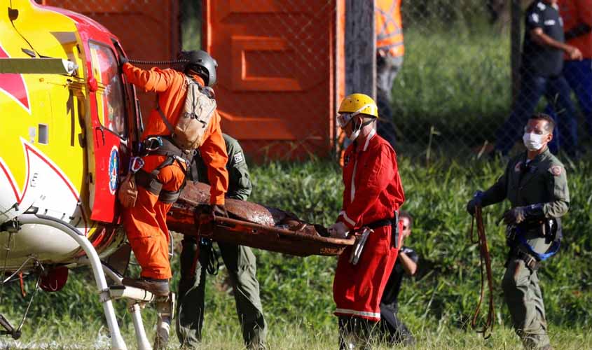 Sobe para 60 número de mortos em tragédia de Brumadinho