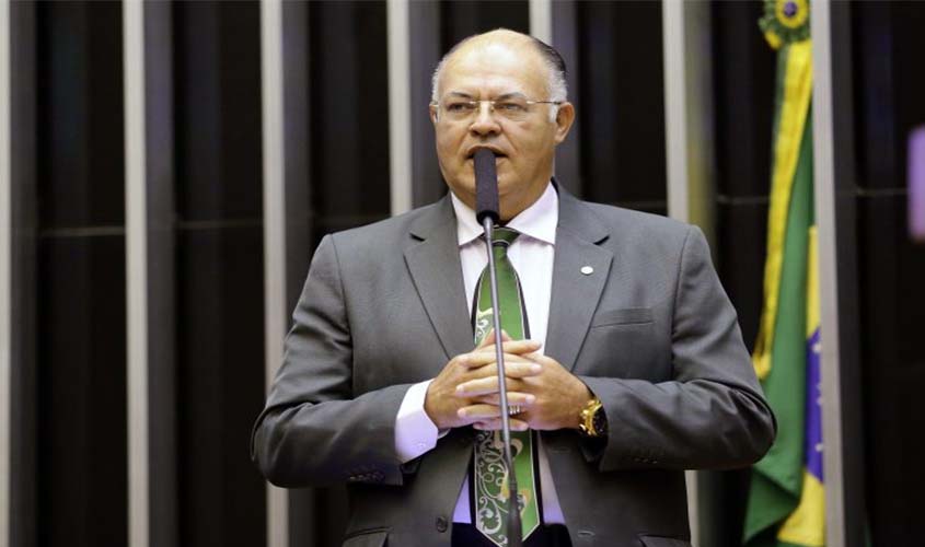 Projeto anula sentença vinculante de assunto penal ainda não tratado pelo Legislativo