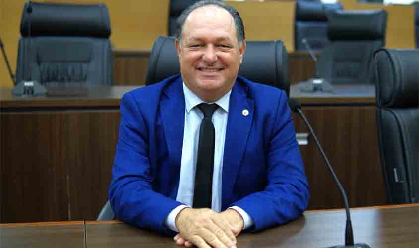 Deputado Pedro Fernandes comemora sanção da Lei de Prevenção e Tratamento do Câncer de Próstata