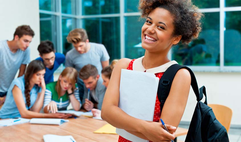 Prouni 2023: Saiba como se inscrever no programa usando a nota do Enem