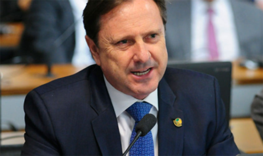 Senador Acir Gurgacz cobra medidas para salvar vidas e a economia