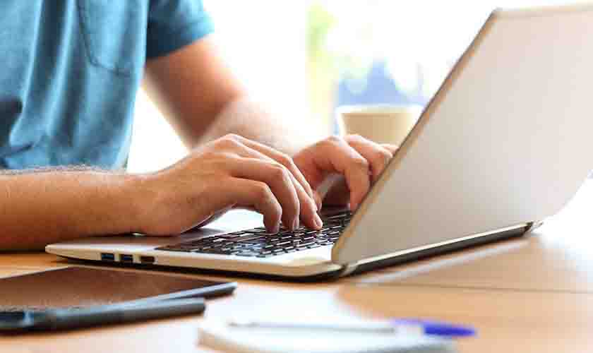 MP disciplina trabalho híbrido e auxílio-alimentação para quem tem carteira assinada