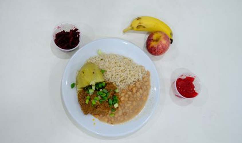 Servindo cerca de 1600 refeições diárias, Hospital Regional investe na alimentação para os pacientes