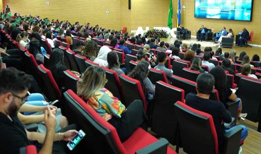 Conceitos e experiências em empreendedorismo são debatidos em roda de conversa na Assembleia