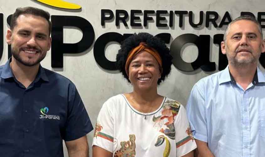 Sílvia Cristina se coloca à disposição de Ji-Paraná, durante encontro com prefeito Affonso Cândido