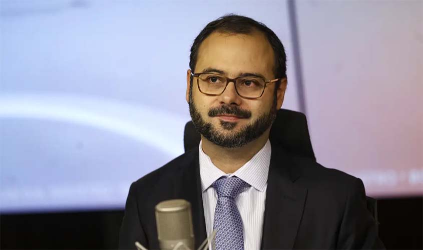 Governo avalia ampliar contratações por MEI