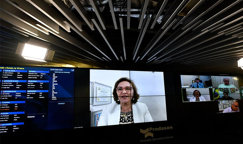 Projeto prevê descontos em mensalidades escolares durante pandemia de covid-19