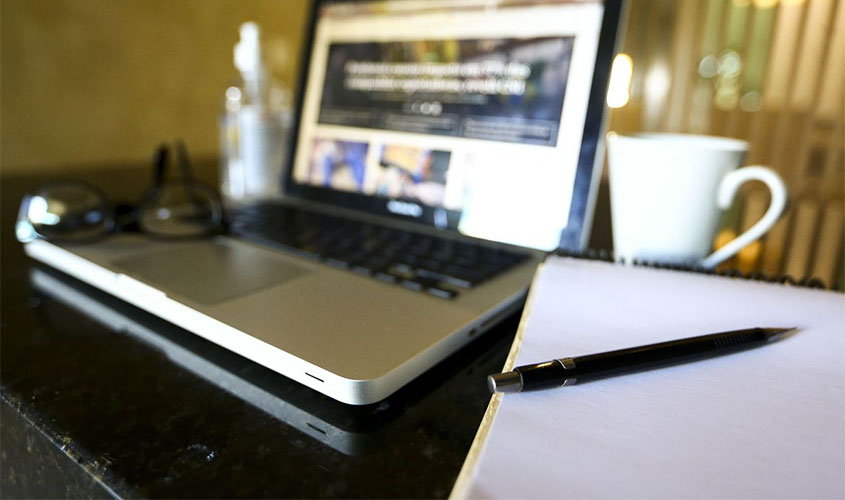 Servidores federais com filhos em casa poderão trabalhar remotamente