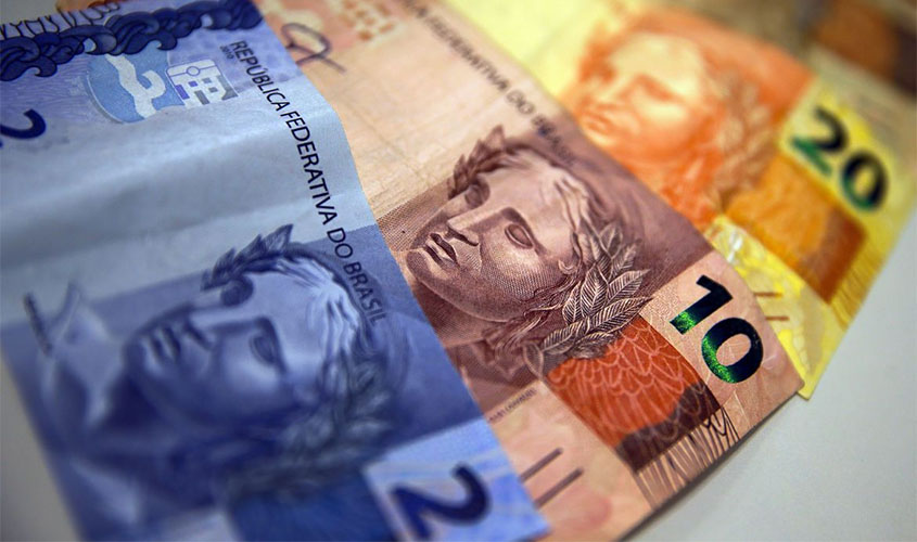 Endividamento aumenta entre famílias mais pobres em julho