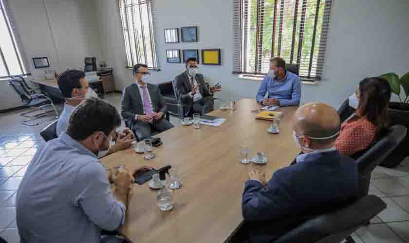 Novo diretor-presidente da Santo Antônio Energia reforça parcerias com o município