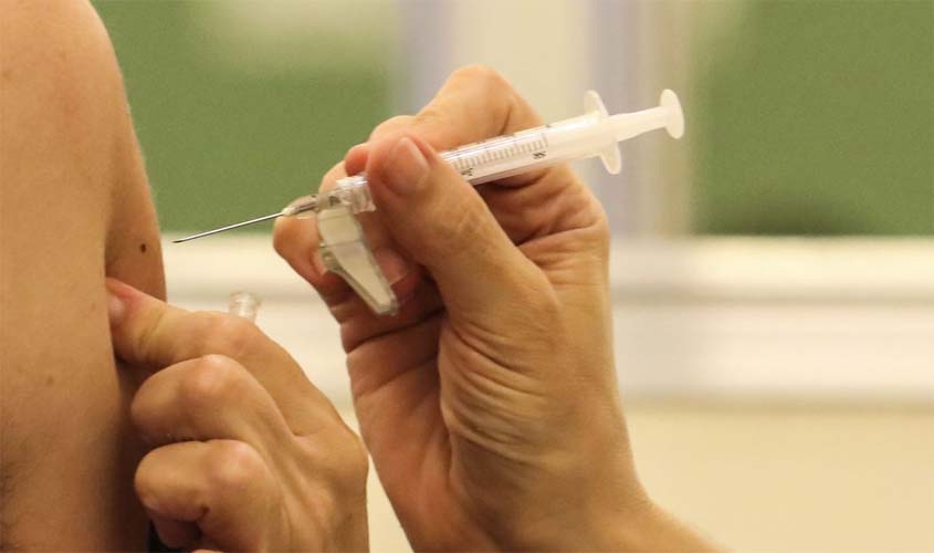Incidência de covid-19 grave é até 3 vezes maior entre não vacinados