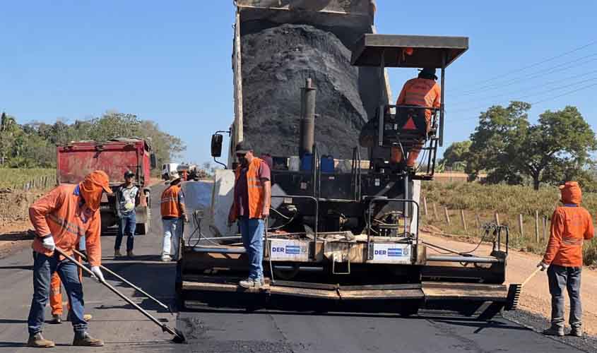 Obras de pavimentação avançam na rodovia 473; ao todo serão 5 quilômetros de asfalto