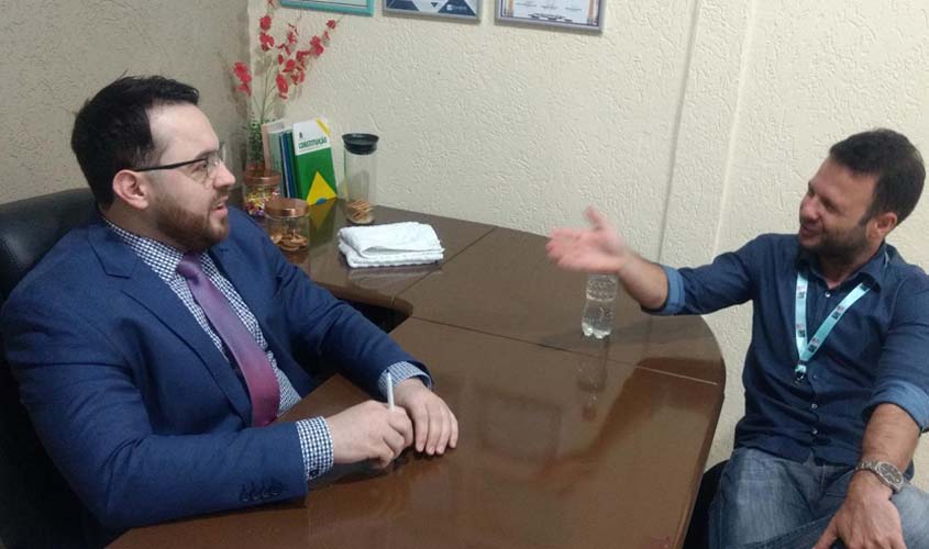 Vereador cobra melhorias no Bairro Areia Branca e na rua Bolívia