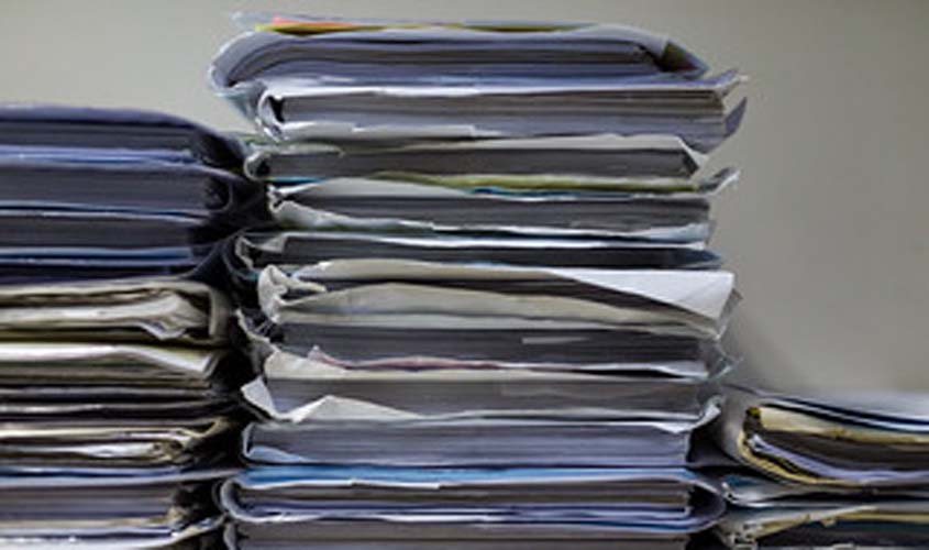 Número de processos em tramitação na Justiça cai pela primeira vez em 15 anos