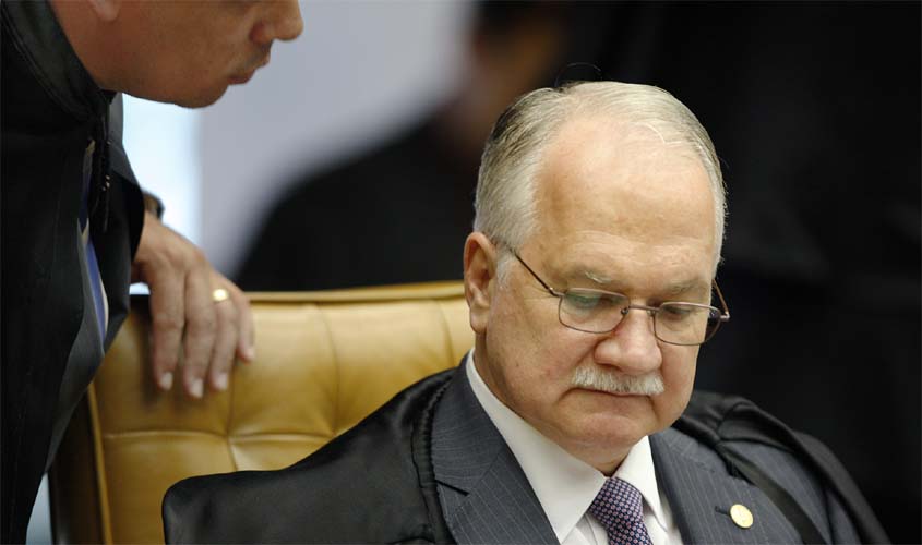 Por falta de provas, relator determina arquivamento de inquérito contra senador Jaques Wagner