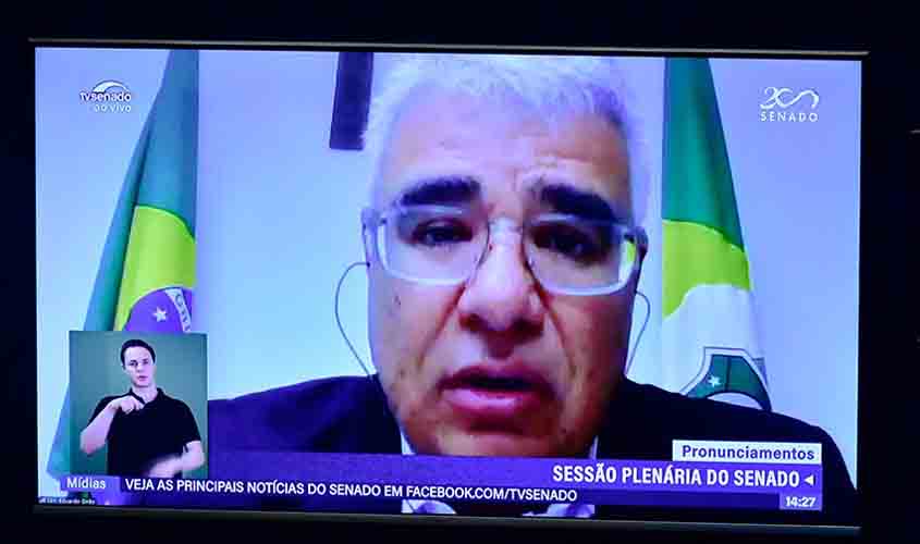 Girão diz que 'Brasil vive censura pelo mau exemplo de Moraes' e defende seu impeachment  
