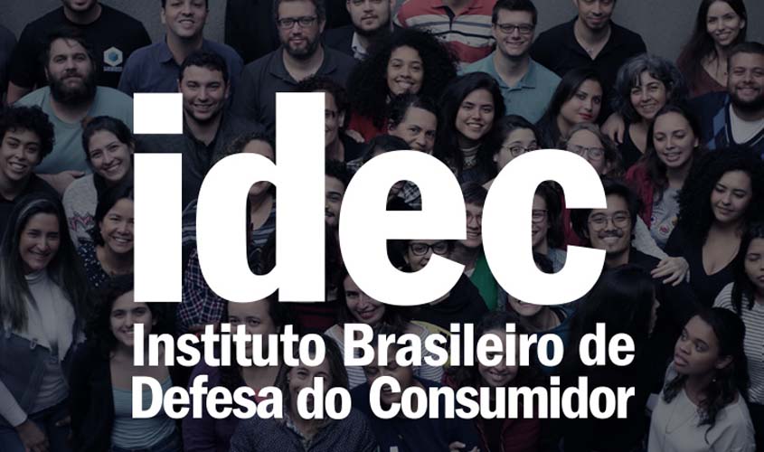 Consignado no Auxílio Brasil agrava risco de superendividamento dos beneficiários