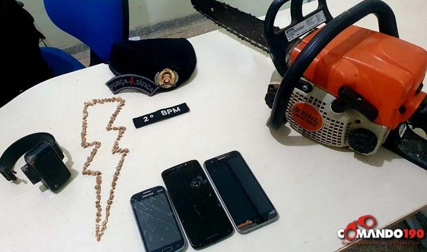 Após troca de tiros, PM apreende mais de 100 pedras de Crack em Boca de Fumo