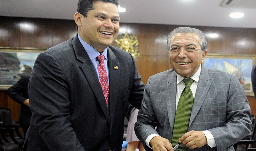 Davi Alcolumbre comemora os 85 anos de Mauricio de Sousa