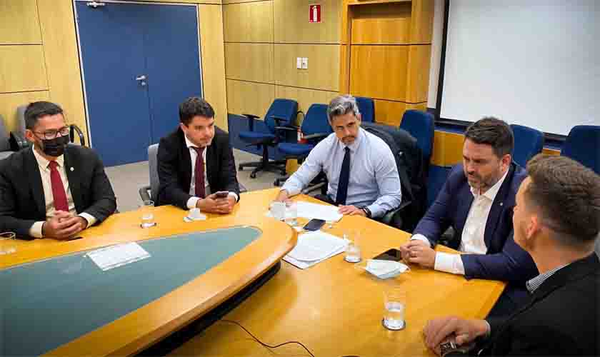 Durante reunião com deputado Anderson Pereira, Anatel anuncia licitação para expansão da rede de telefonia móvel em Rondônia