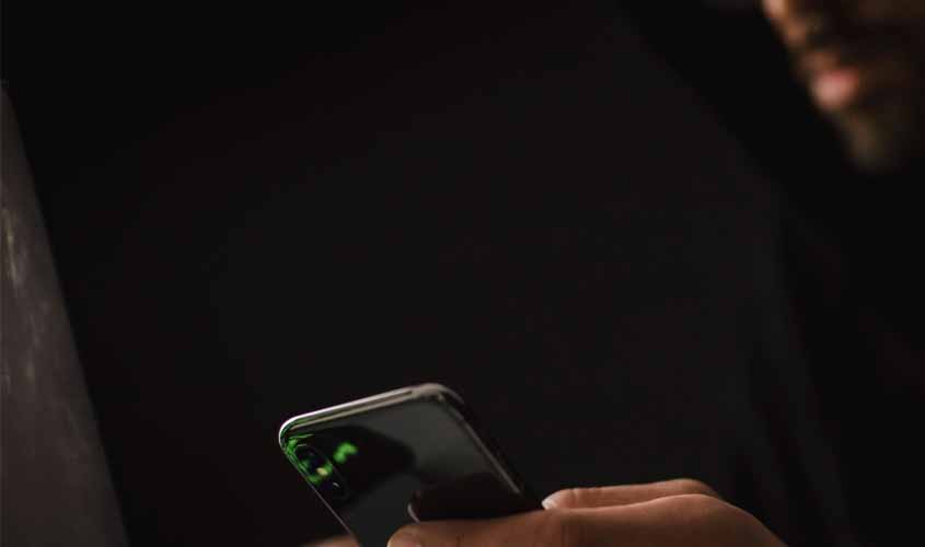 Vai comprar iPhone usado? Veja cinco dicas para evitar golpes