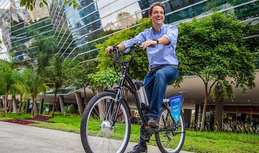 Como as e-bikes podem revolucionar  o transporte nas grandes cidades
