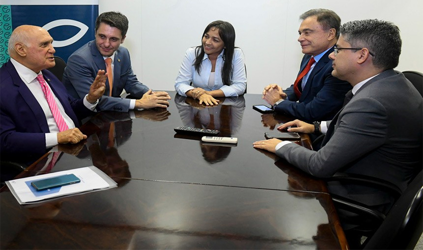 Senadores querem que projeto da Casa sobre prisão em 2ª instância continue sendo analisado  