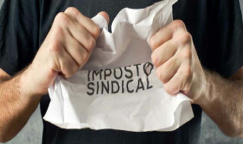 Justiça do Trabalho julgará ação entre servidores estatutários e sindicato