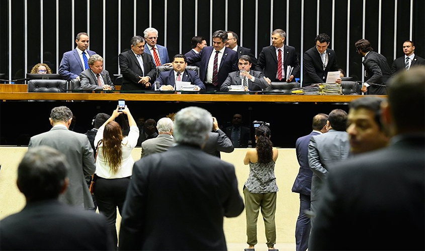 Notificação compulsória de violência contra a mulher segue à promulgação