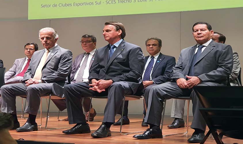 Bolsonaro destaca trabalho dos TCs durante evento, que tem a participação do TCE-RO   