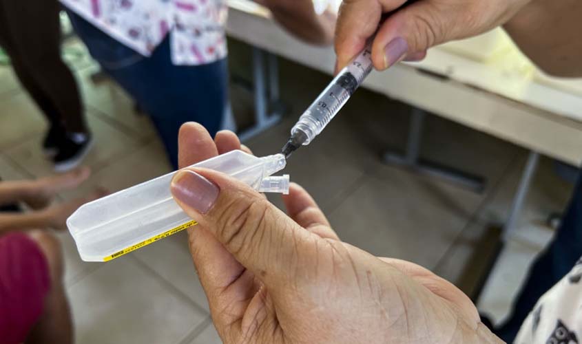 Porto Velho retoma vacinação com coronavac em crianças de 3 e 4 anos