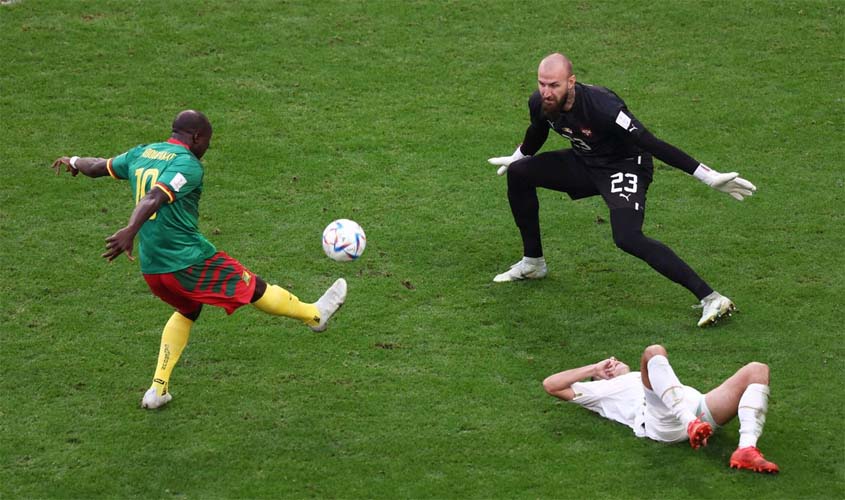 Camarões e Sérvia empatam em 3 a 3 em jogo eletrizante pelo Grupo G